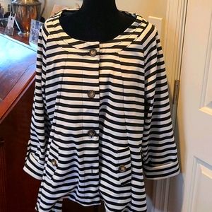 1x womans Aline jacket